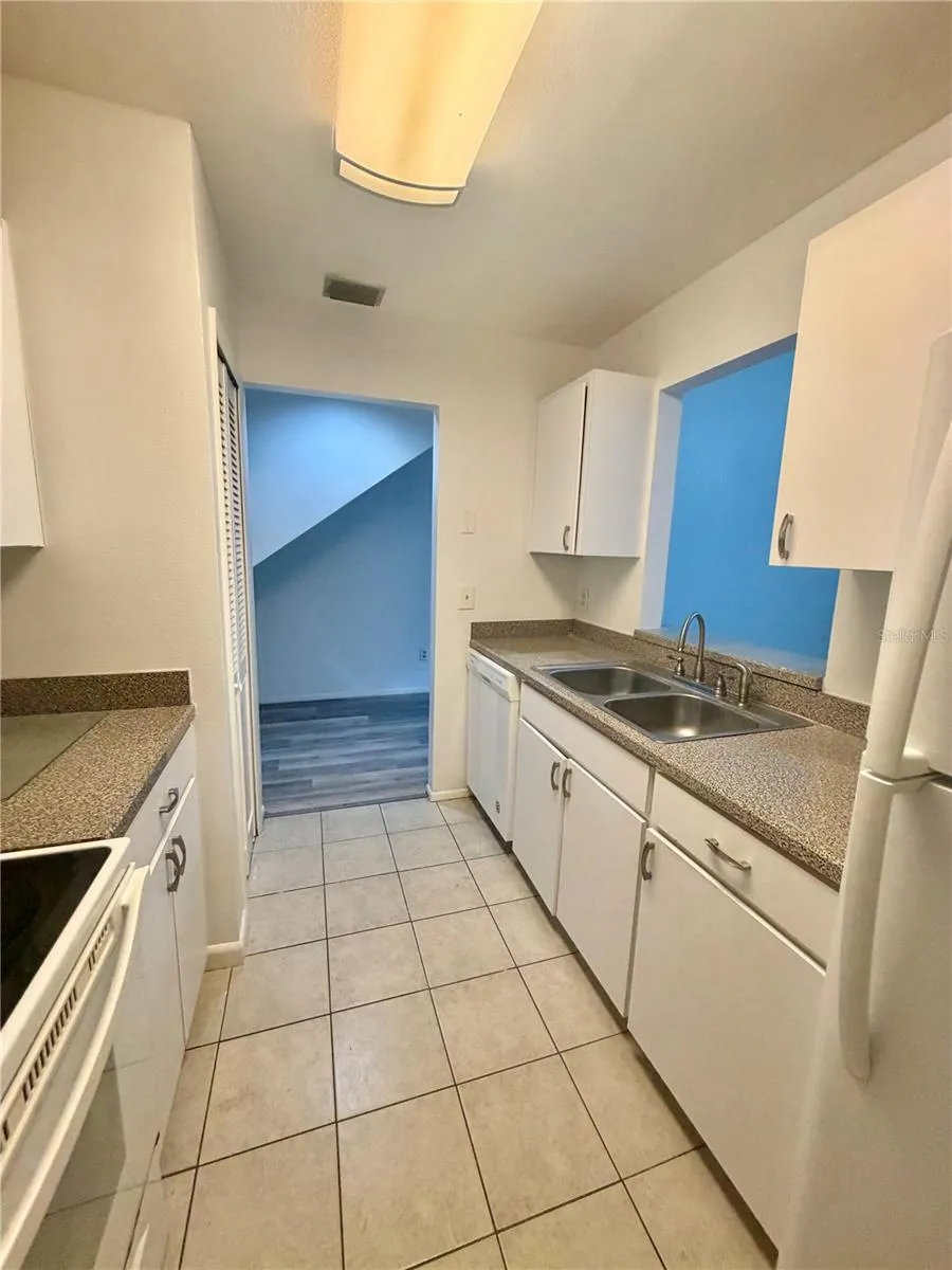 498 CLUB DRIVE Winter Springs, FL 32708