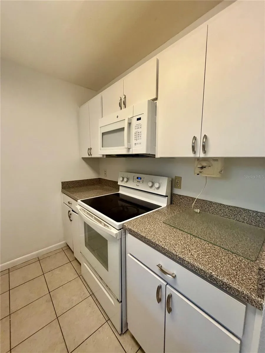 498 CLUB DRIVE Winter Springs, FL 32708