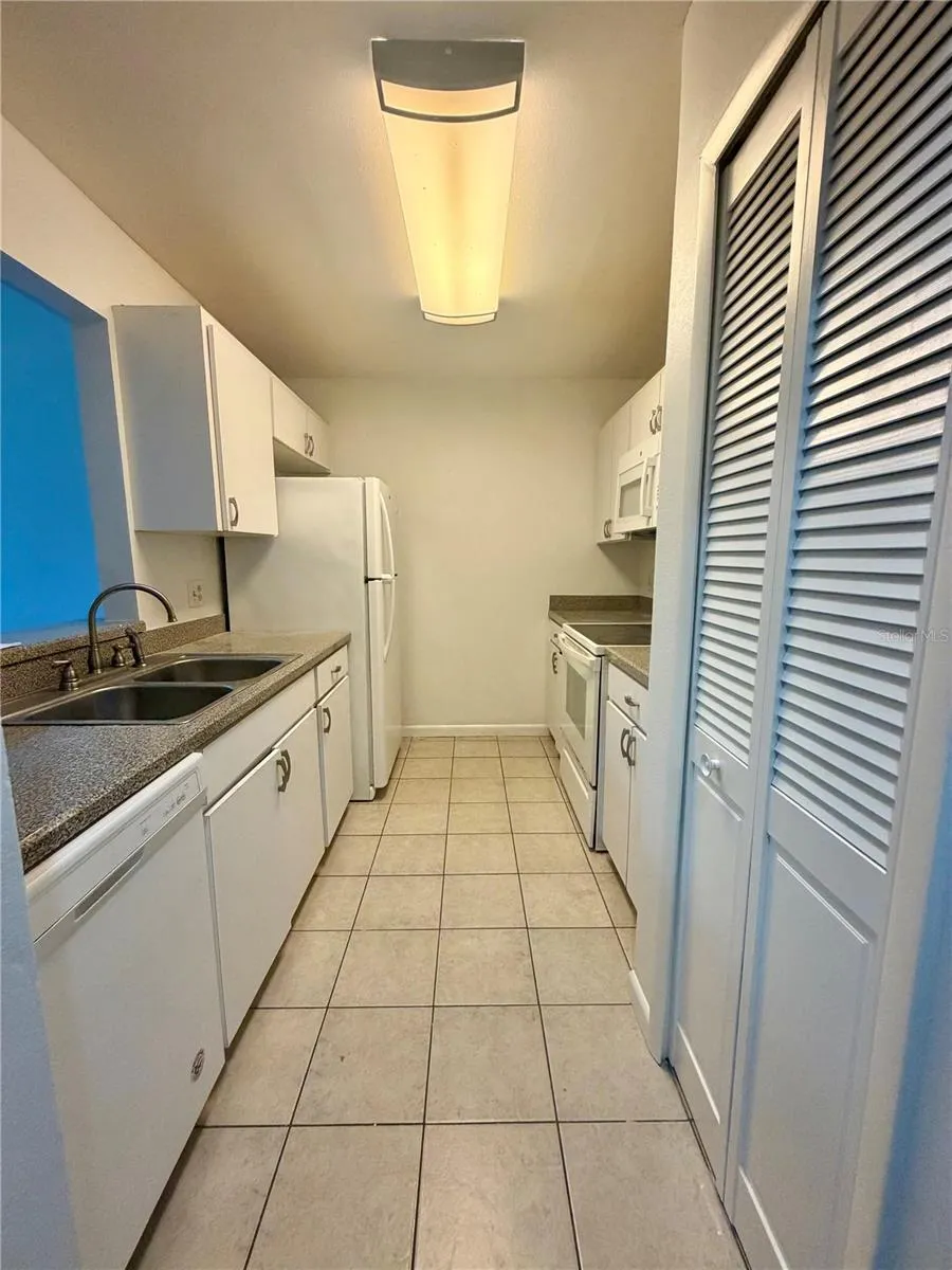 498 CLUB DRIVE Winter Springs, FL 32708