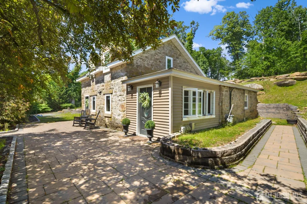 124 Dover Chester Road Randolph, NJ 07869