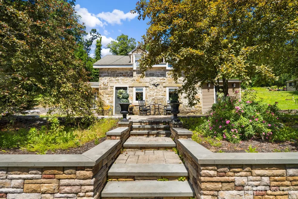 124 Dover Chester Road Randolph, NJ 07869