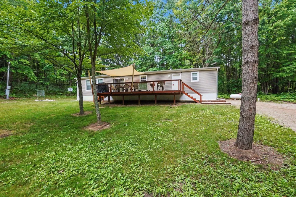 7672 E 48th Street Pinora Township, MI 49623