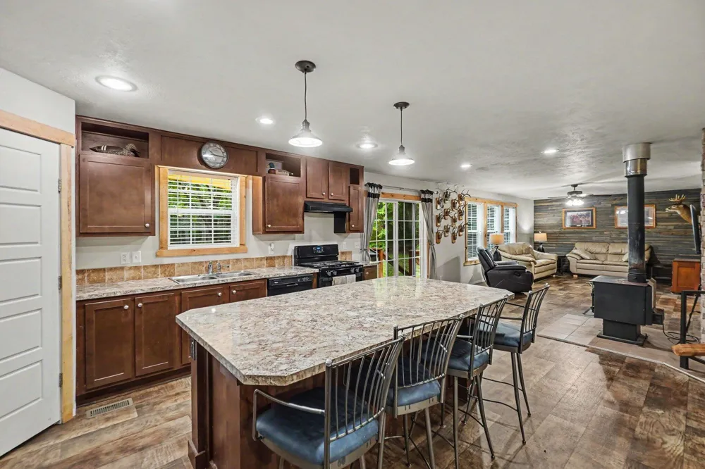 7672 E 48th Street Pinora Township, MI 49623