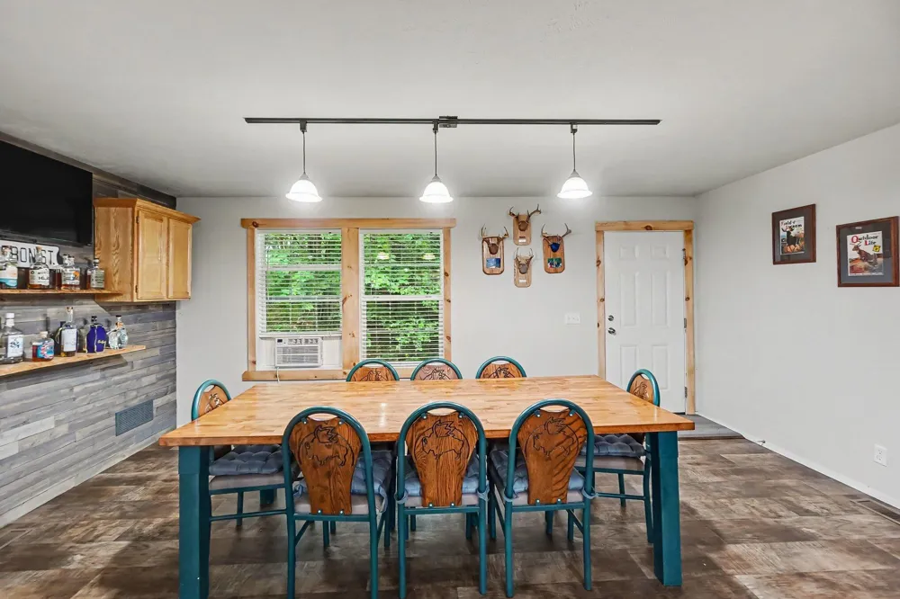 7672 E 48th Street Pinora Township, MI 49623