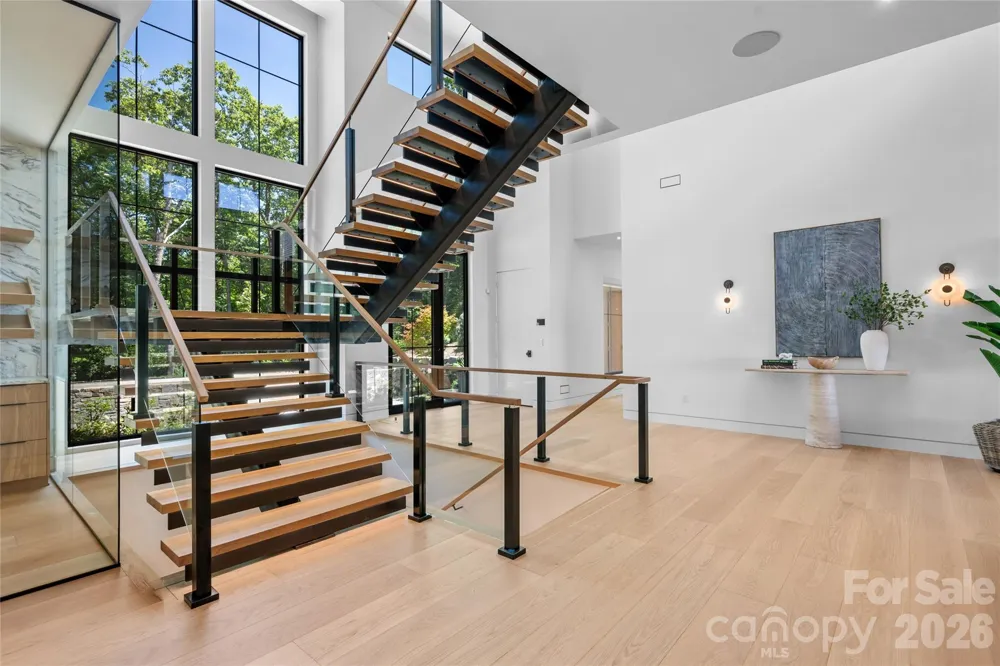 140 Panther Summit Drive Lake Toxaway, NC 28747