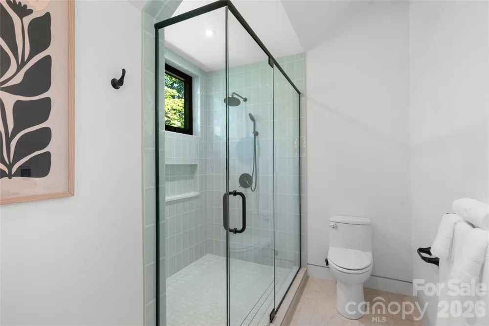 140 Panther Summit Drive Lake Toxaway, NC 28747