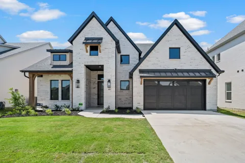 403 Kestrel Court