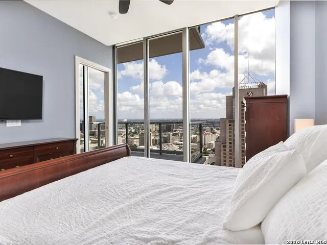 610 E MARKET ST Unit 2904 San Antonio, TX 78205