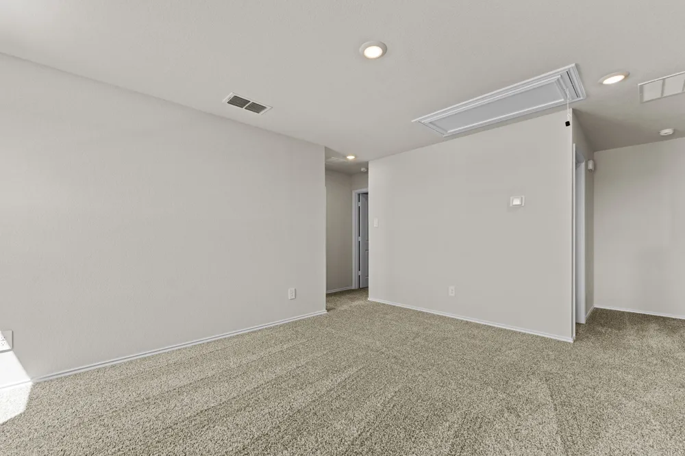 2117 Windflower Lane Luling, TX 78648