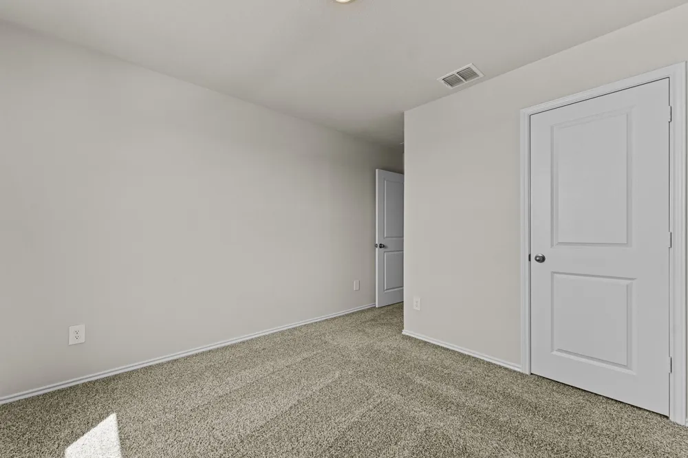 2117 Windflower Lane Luling, TX 78648