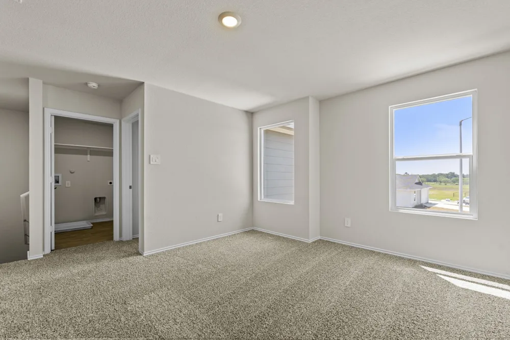 2117 Windflower Lane Luling, TX 78648