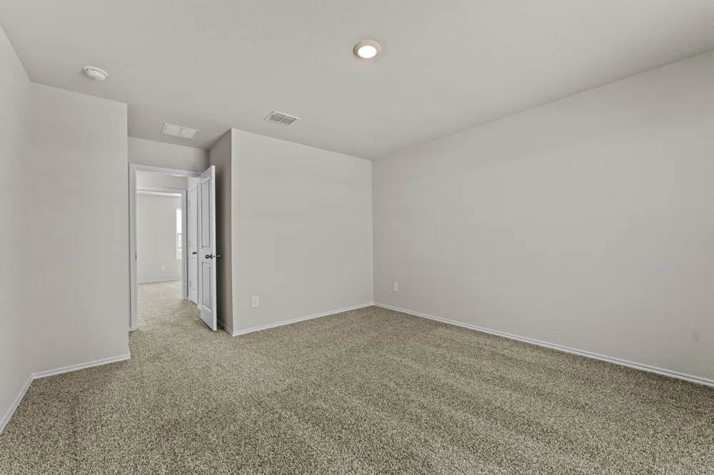 2117 Windflower Lane Luling, TX 78648