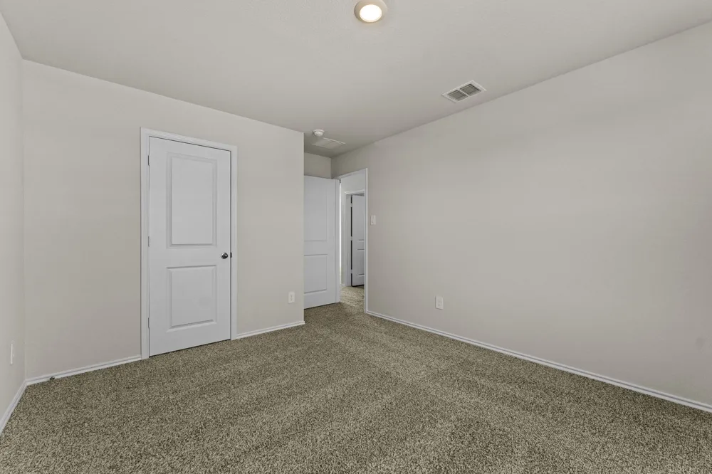 2117 Windflower Lane Luling, TX 78648