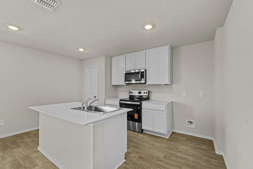 2117 Windflower Lane Luling, TX 78648