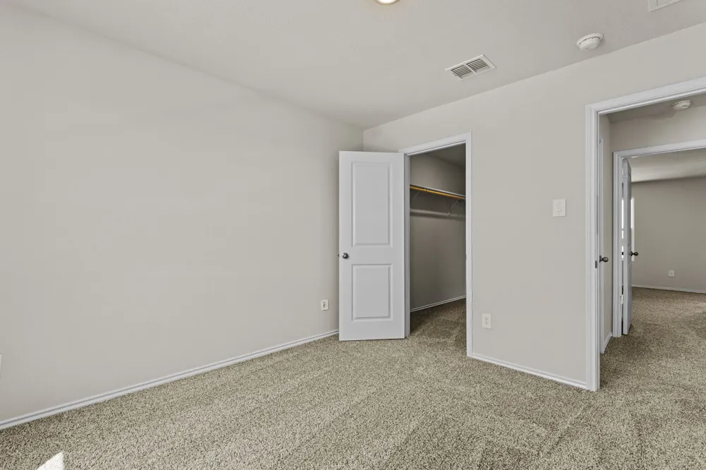 2117 Windflower Lane Luling, TX 78648