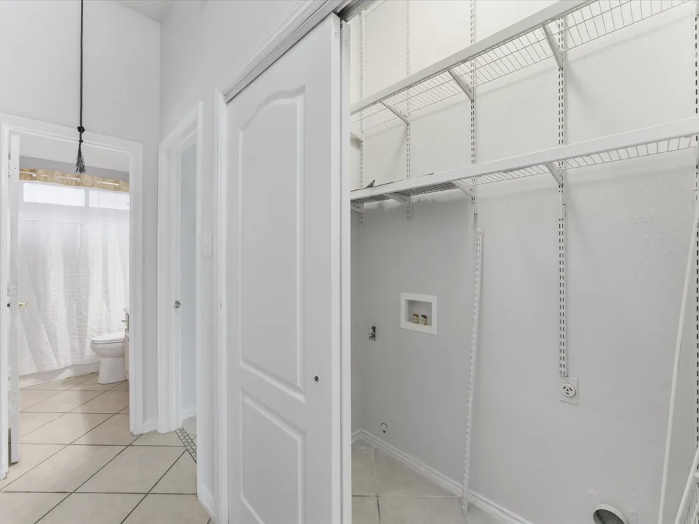 7609 Albany Lane Arlington, TX 76002