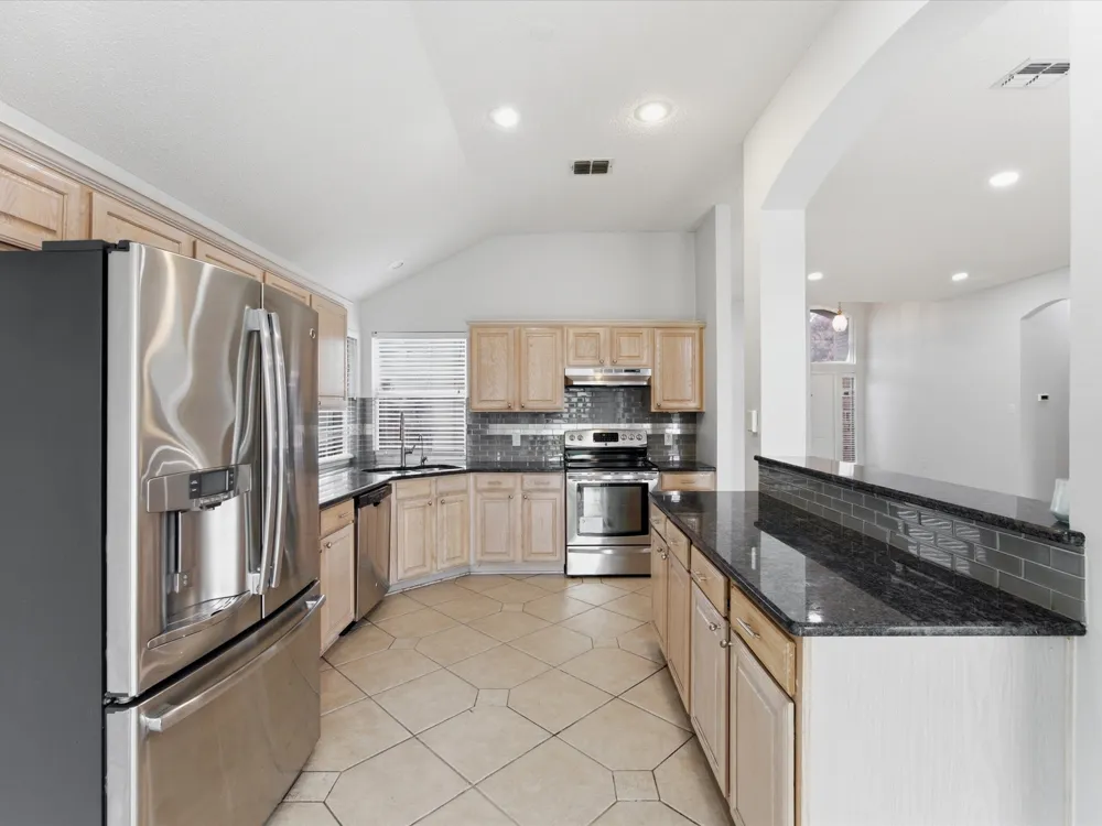 7609 Albany Lane Arlington, TX 76002