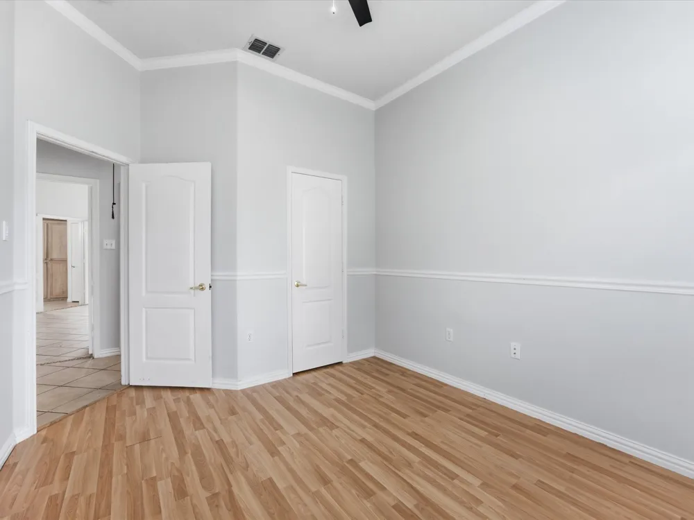 7609 Albany Lane Arlington, TX 76002