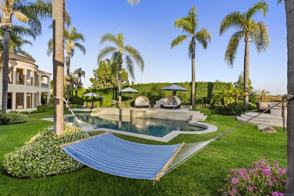 6479 Calle Del Alcazar Rancho Santa Fe, CA 92067