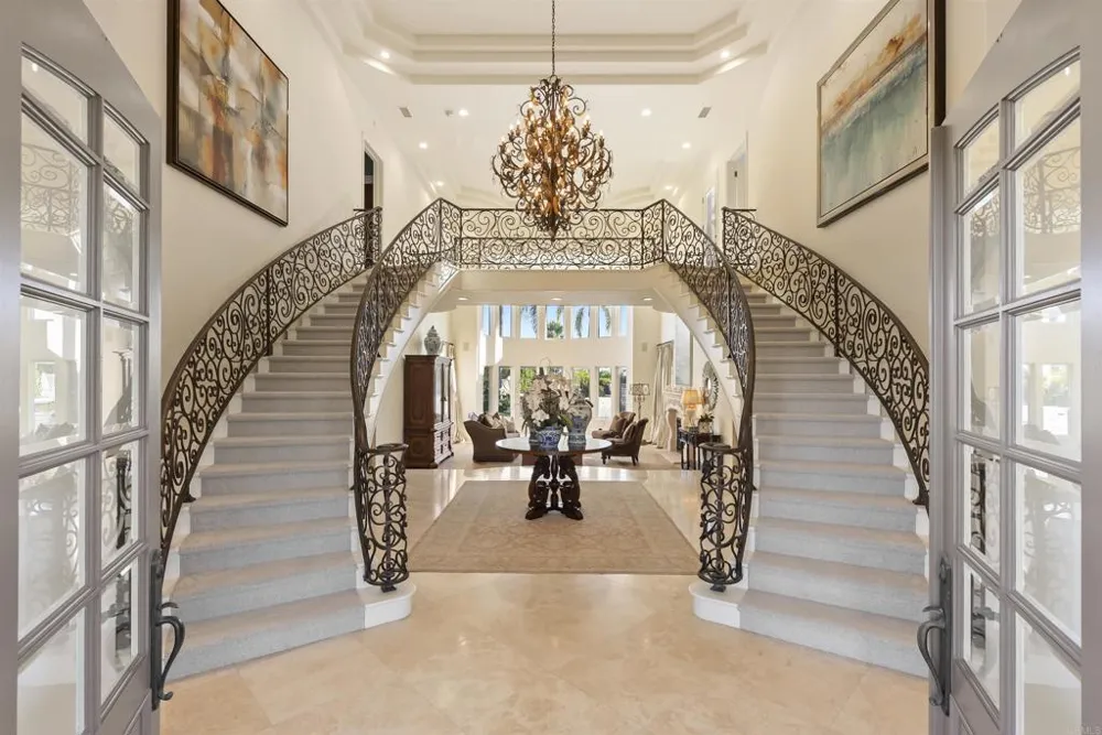 6479 Calle Del Alcazar Rancho Santa Fe, CA 92067
