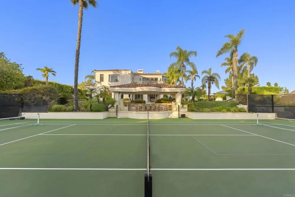 6479 Calle Del Alcazar Rancho Santa Fe, CA 92067