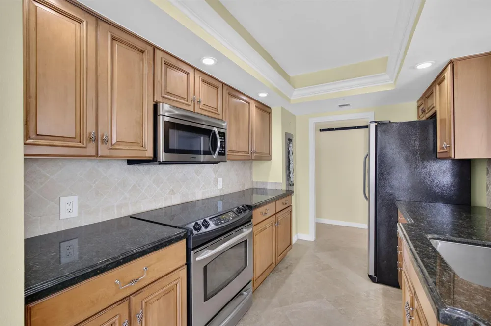 4000 Ocean Drive #403 Singer Island, FL 33404