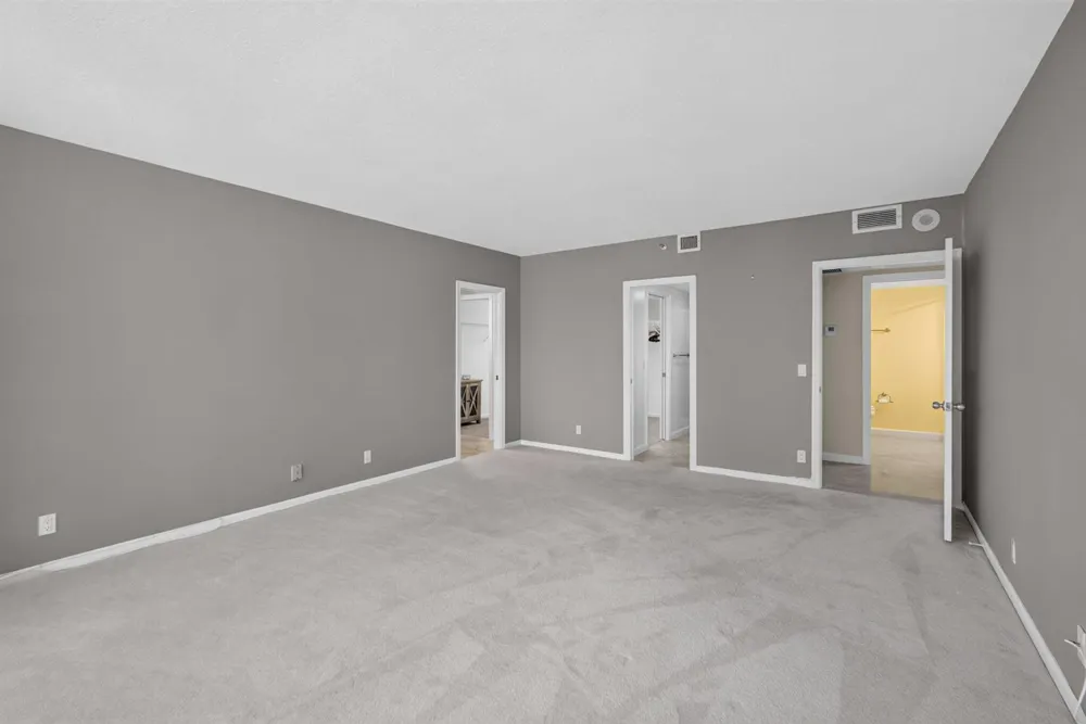 4000 Ocean Drive #403 Singer Island, FL 33404