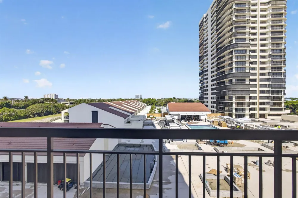4000 Ocean Drive #403 Singer Island, FL 33404