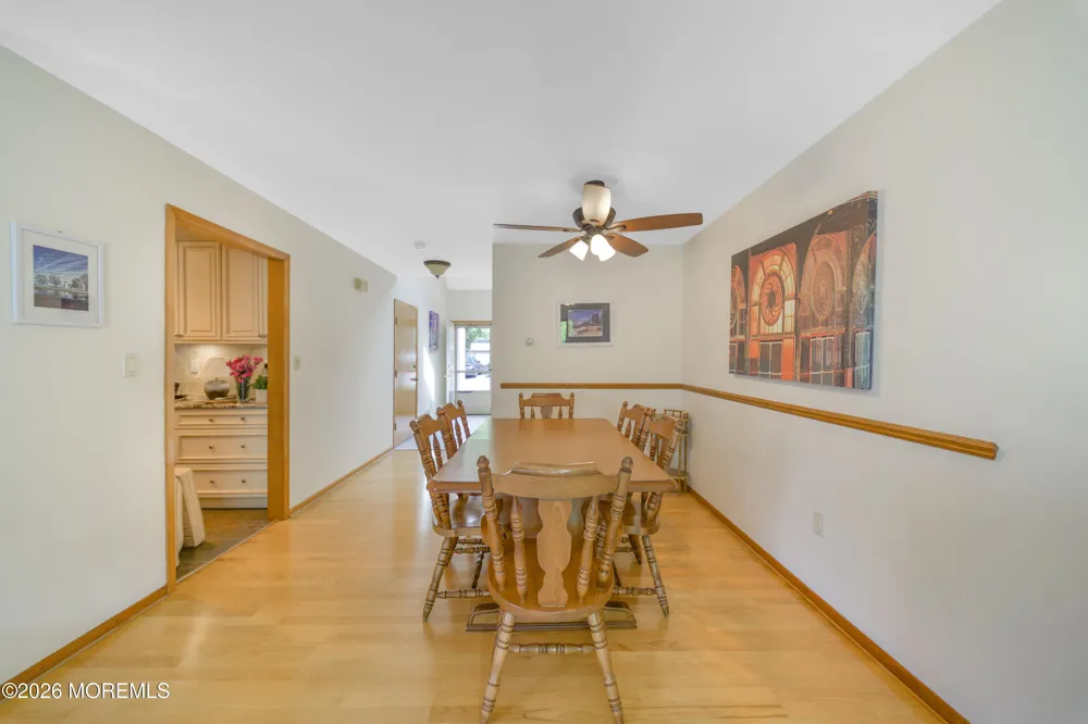 92 Wigwam Lane Tinton Falls, NJ 07724