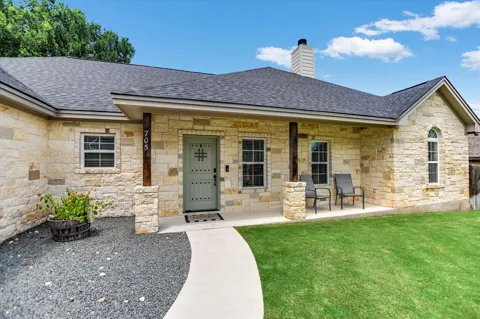 705 Woodland Park Drive