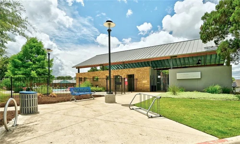 13409 Larrys Lane Manchaca, TX 78652