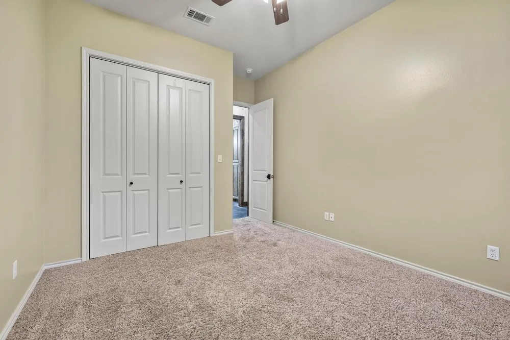 7106 County Road 4729 Commerce, TX 75428