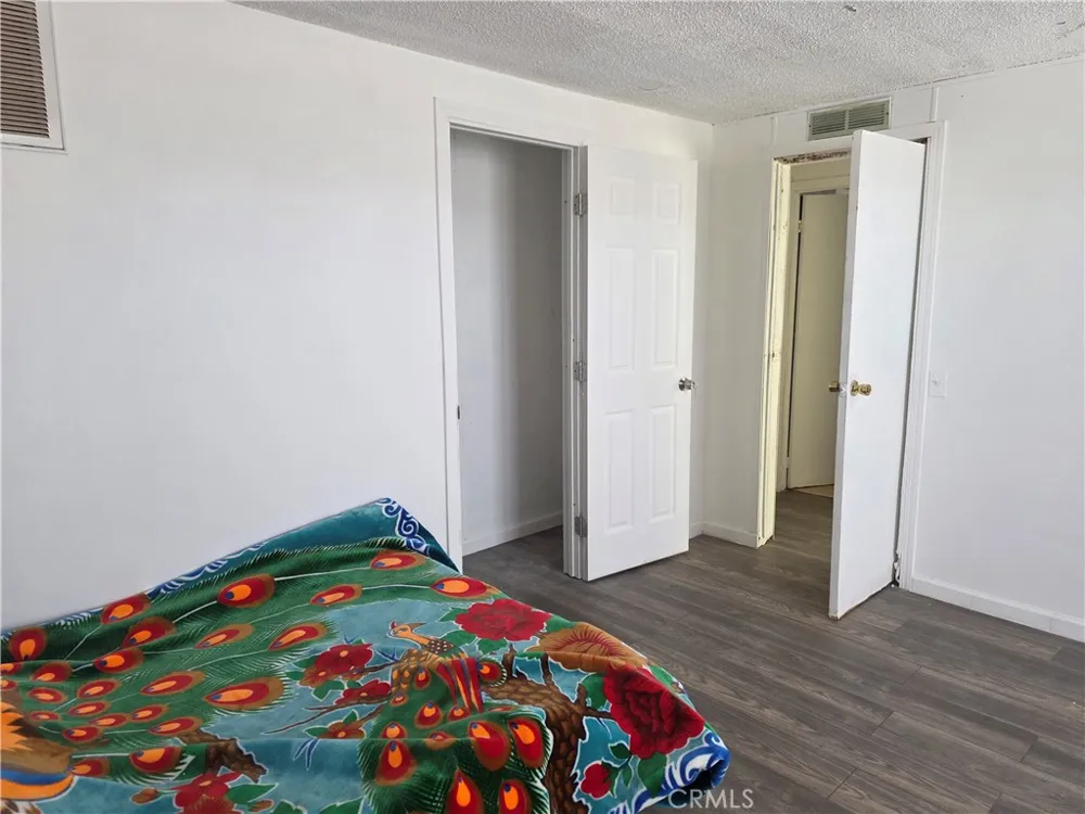 39070 Yucca Newberry Springs, CA 92398