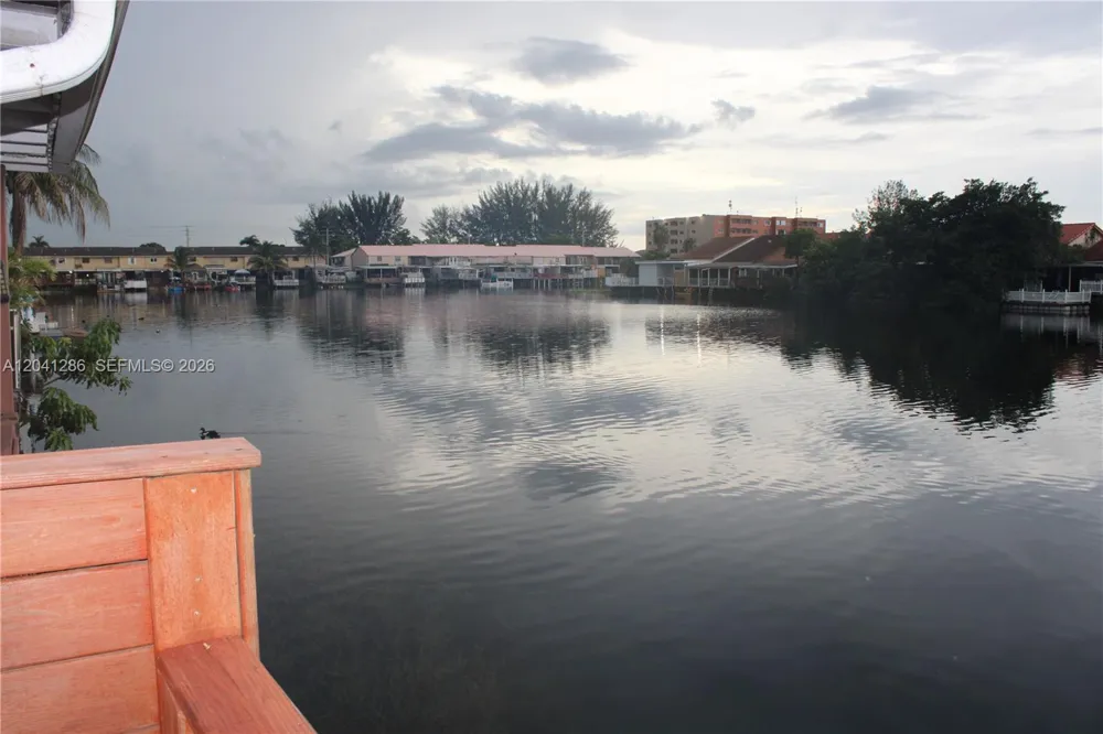 5446 W 26th Ave #C-20 Hialeah, FL 33016