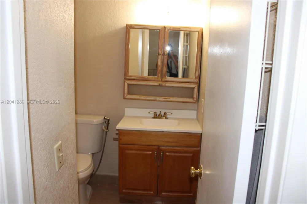 5446 W 26th Ave #C-20 Hialeah, FL 33016