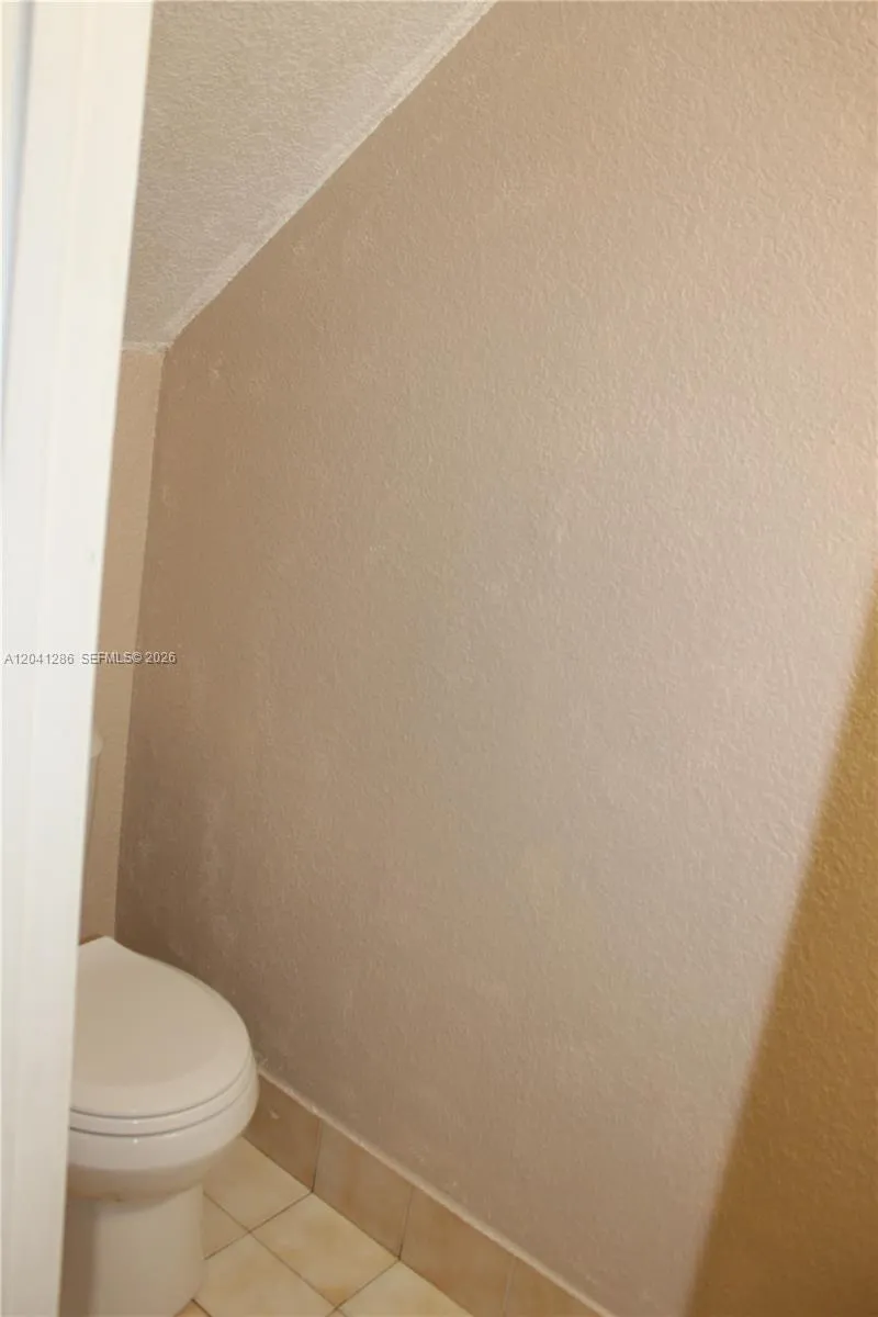 5446 W 26th Ave #C-20 Hialeah, FL 33016