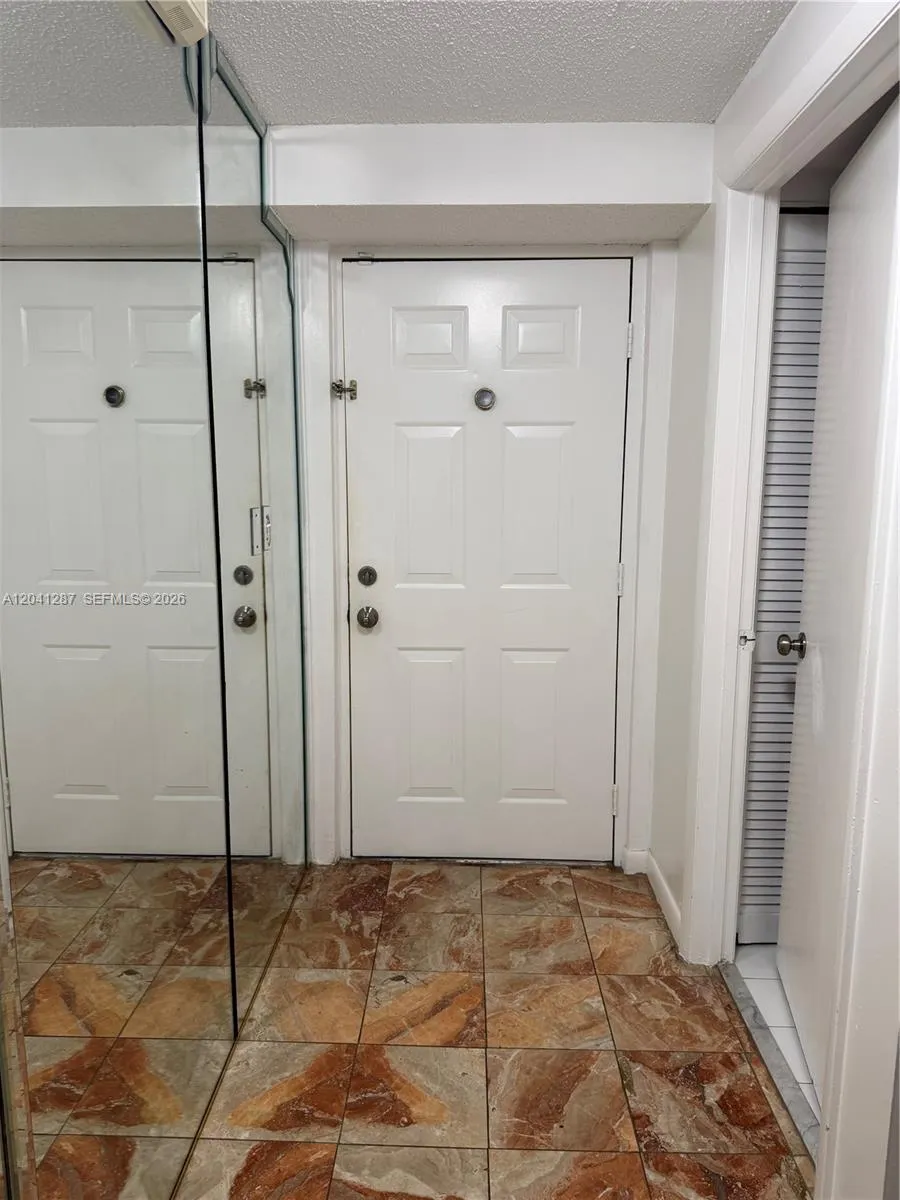 201 NW 7th St #408 Miami, FL 33136