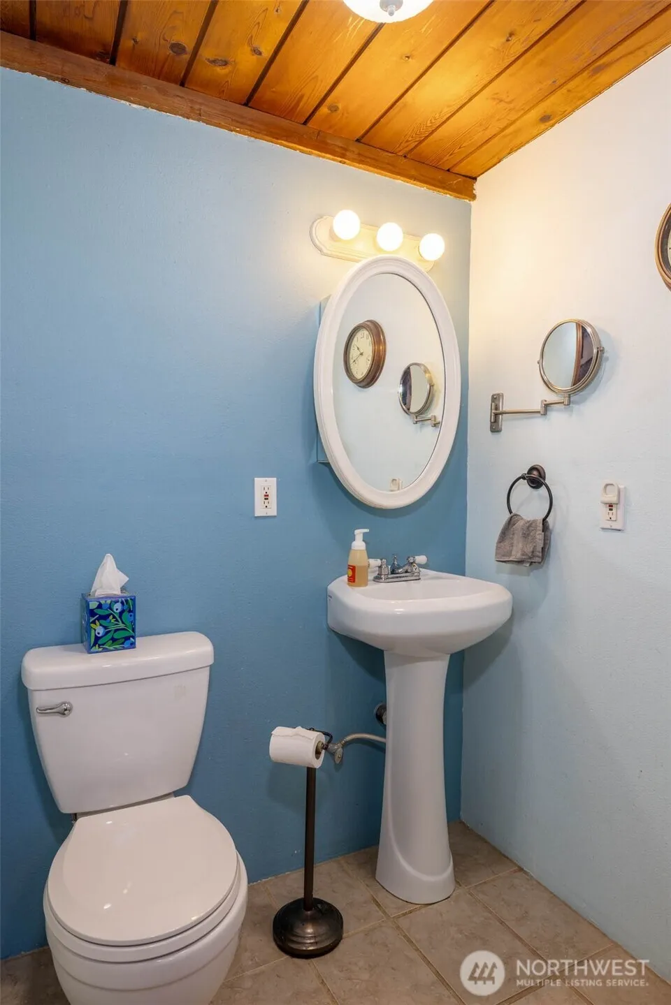 1856 Hoquiam Lane S Westport, WA 98595