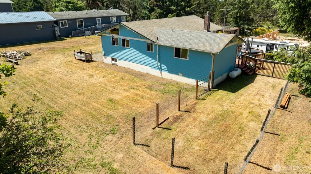 1856 Hoquiam Lane S Westport, WA 98595