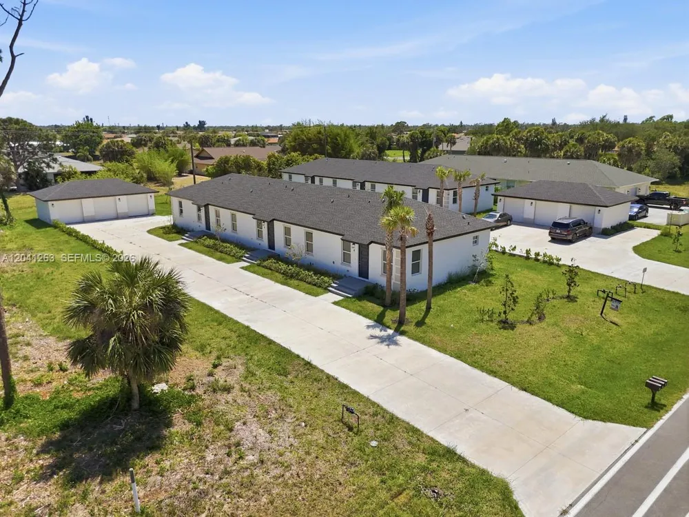 195 Rotonda Blvd W #A Port Charlotte, FL 33947