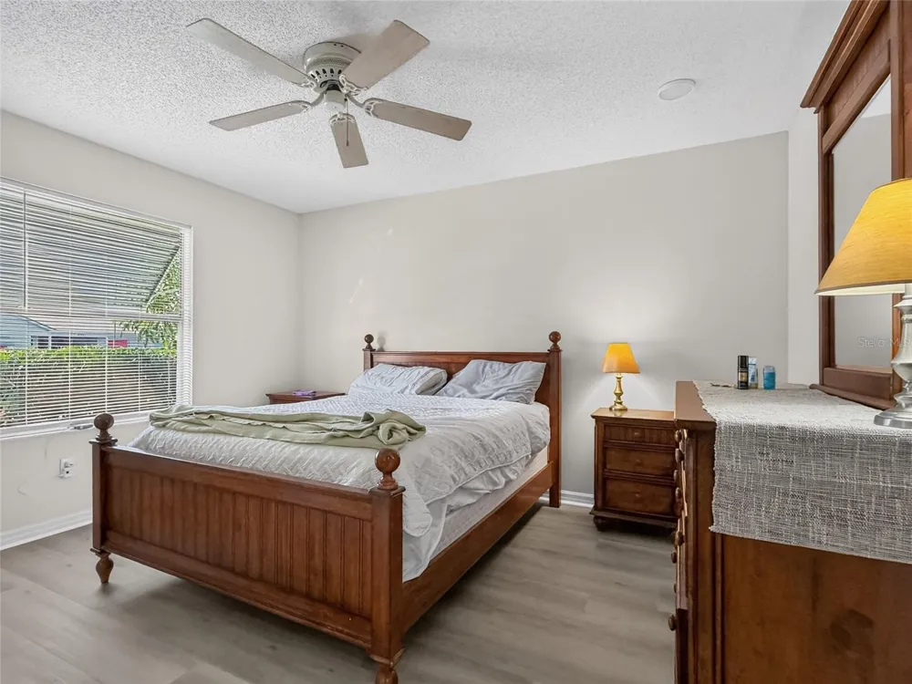 1222 SANTOS PLACE Lady Lake, FL 32159