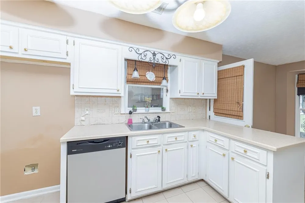 4624 Deerfield Drive Columbus, GA 31907