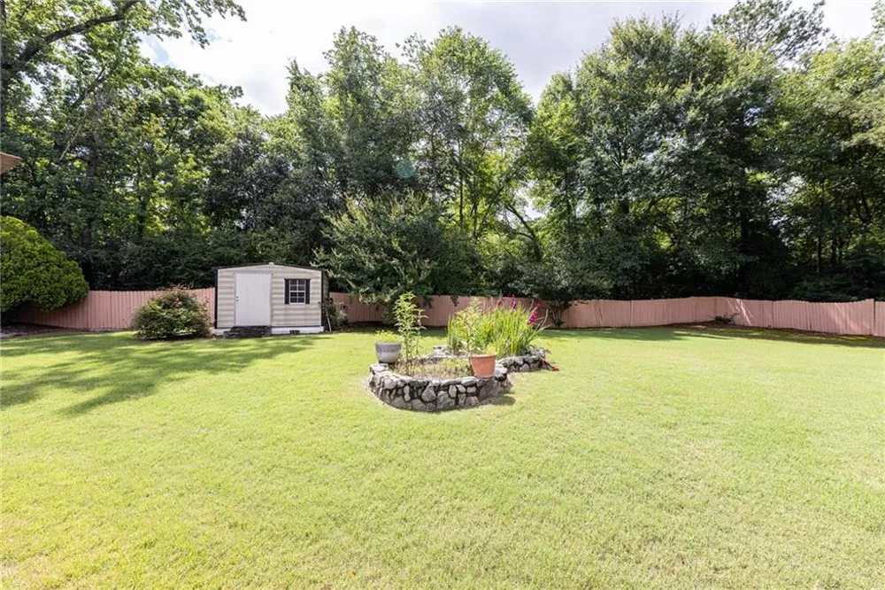 4624 Deerfield Drive Columbus, GA 31907