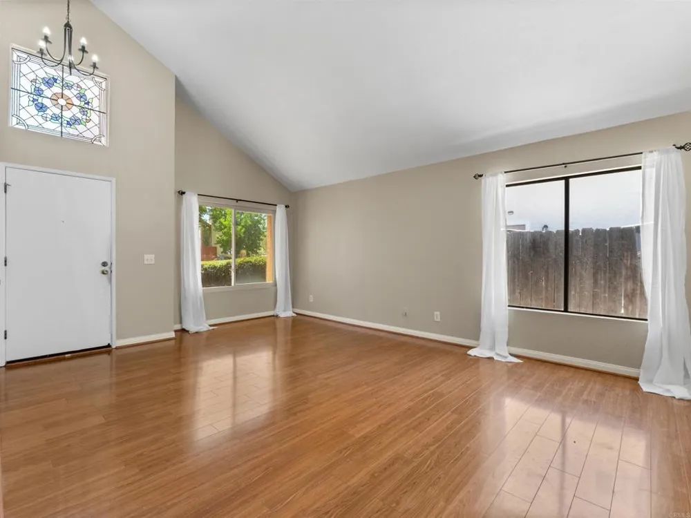 8410 Sedorus Street San Diego, CA 92129