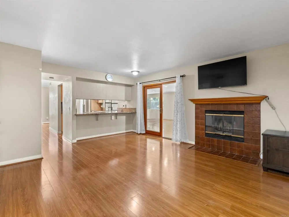 8410 Sedorus Street San Diego, CA 92129