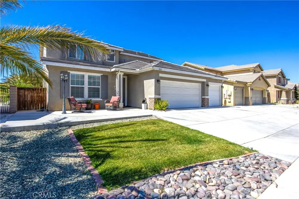13633 Zircon Way Victorville, CA 02394