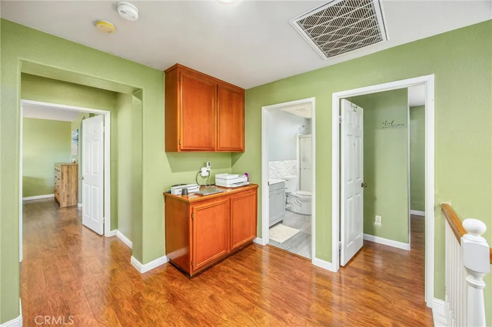 13633 Zircon Way Victorville, CA 02394