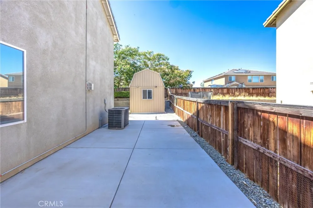 13633 Zircon Way Victorville, CA 02394