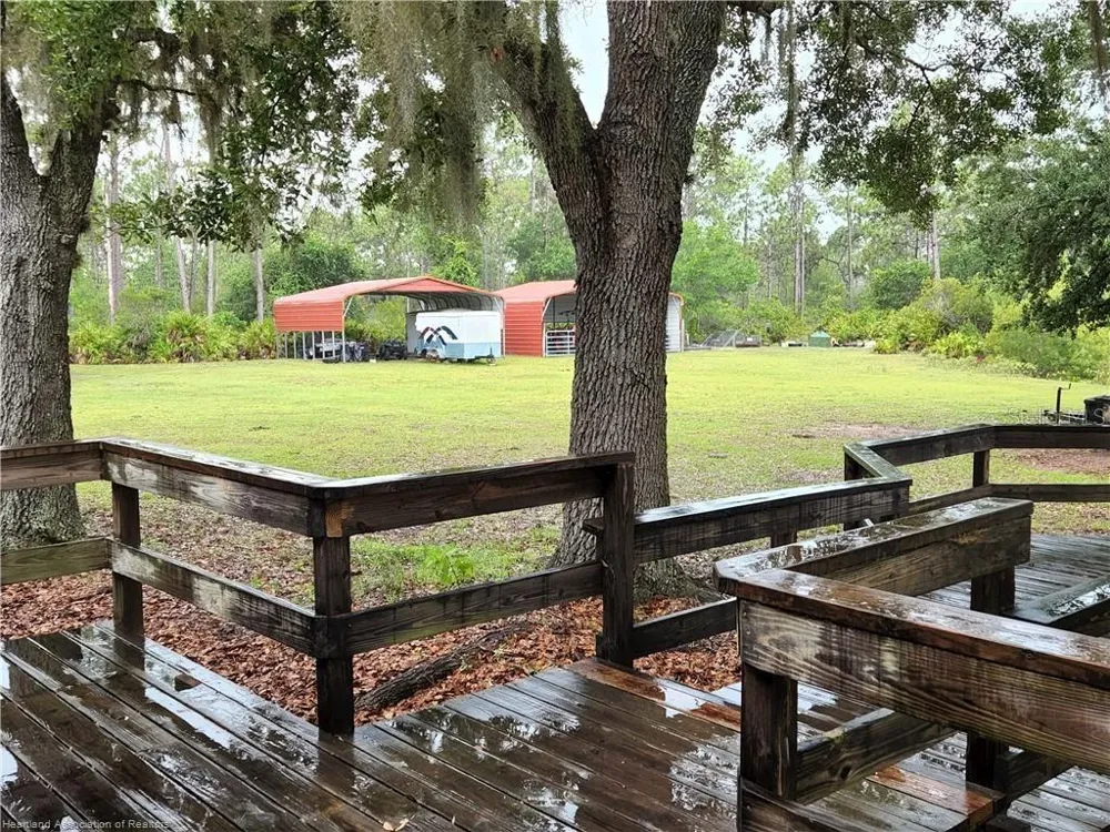 17470 COUNTY ROAD 731 Venus, FL 33960