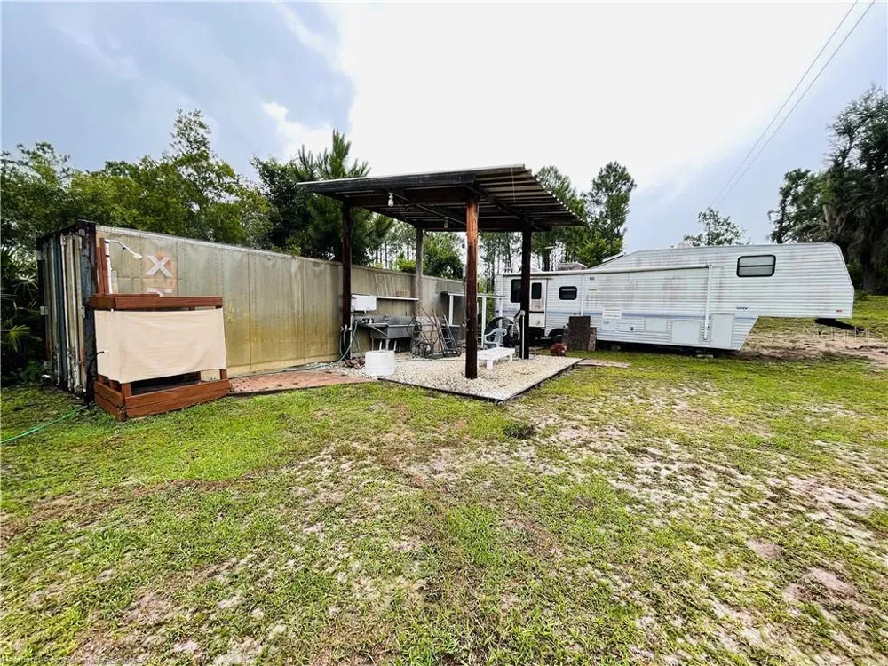 17470 COUNTY ROAD 731 Venus, FL 33960